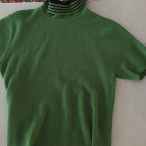 Short sleeve light weight turtleneck sweater